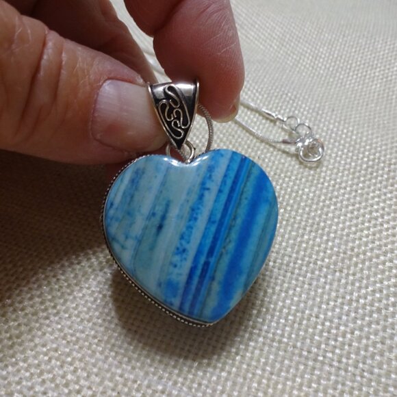 Stunning BLUE DENDRITE OPAL HEART Handmade Sterling 925 Pendant/Chain #547C - Picture 2 of 3